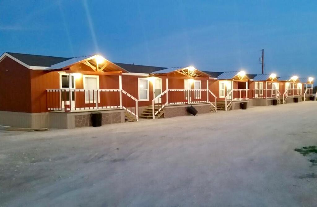Grand Inn Big Lake Esterno foto